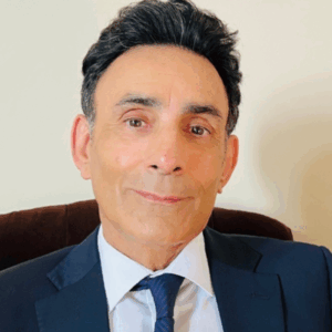 Portrait of Dr. Vahid Osman, Board-Certified Psychiatrist and Addictionologist